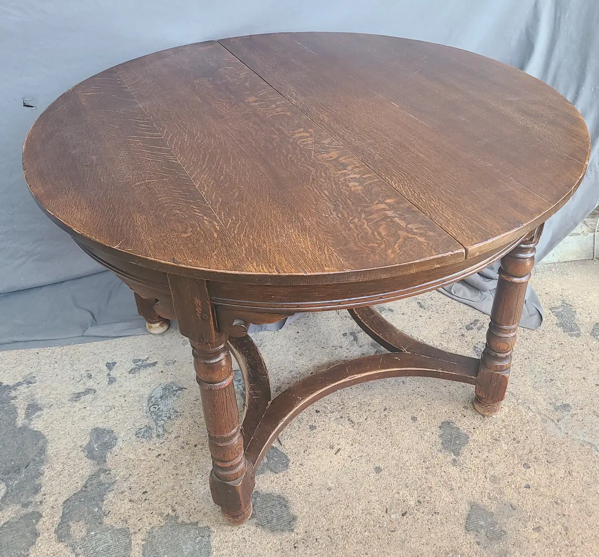 Dark Oak Round Rustic Breakfast Table 1