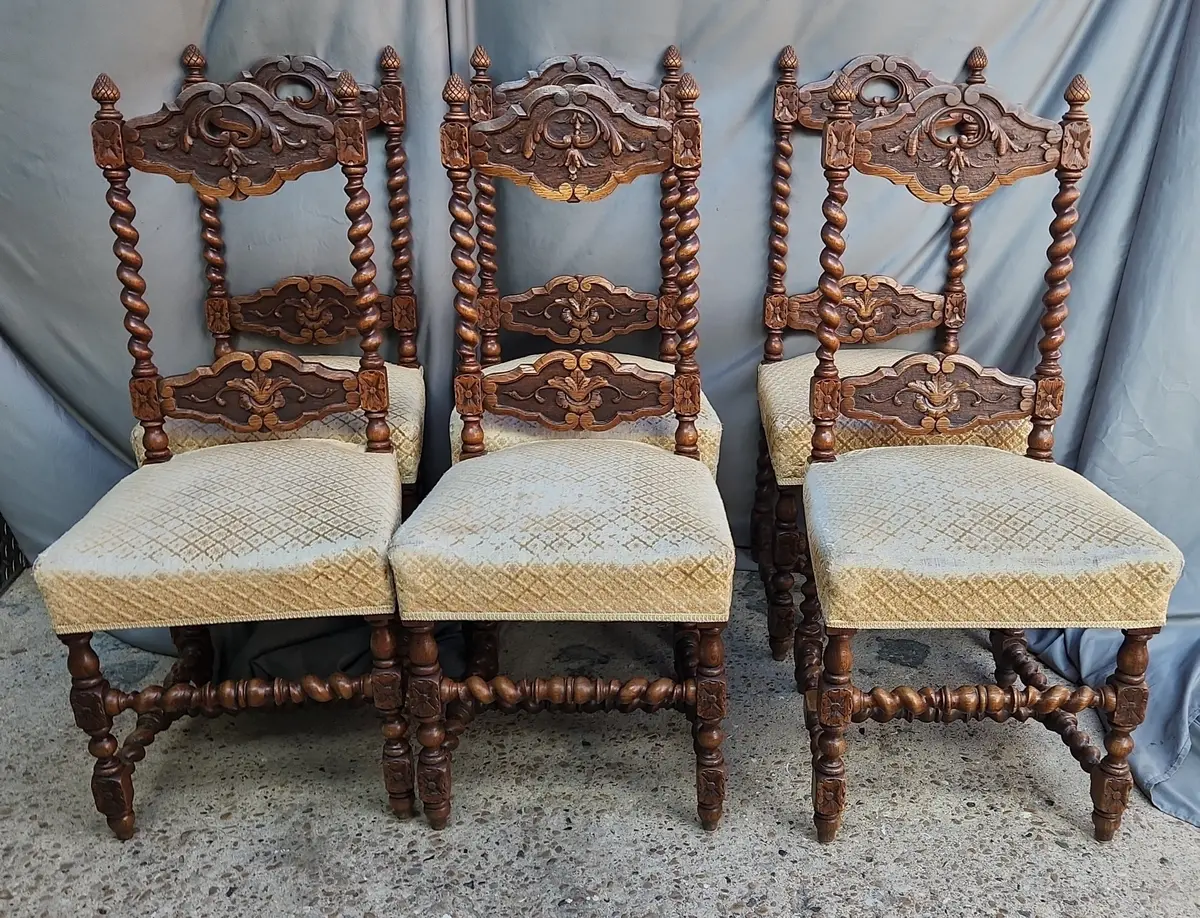 Set Of 6 Louis Xiii Style Barley Twist Oak Chairs 1