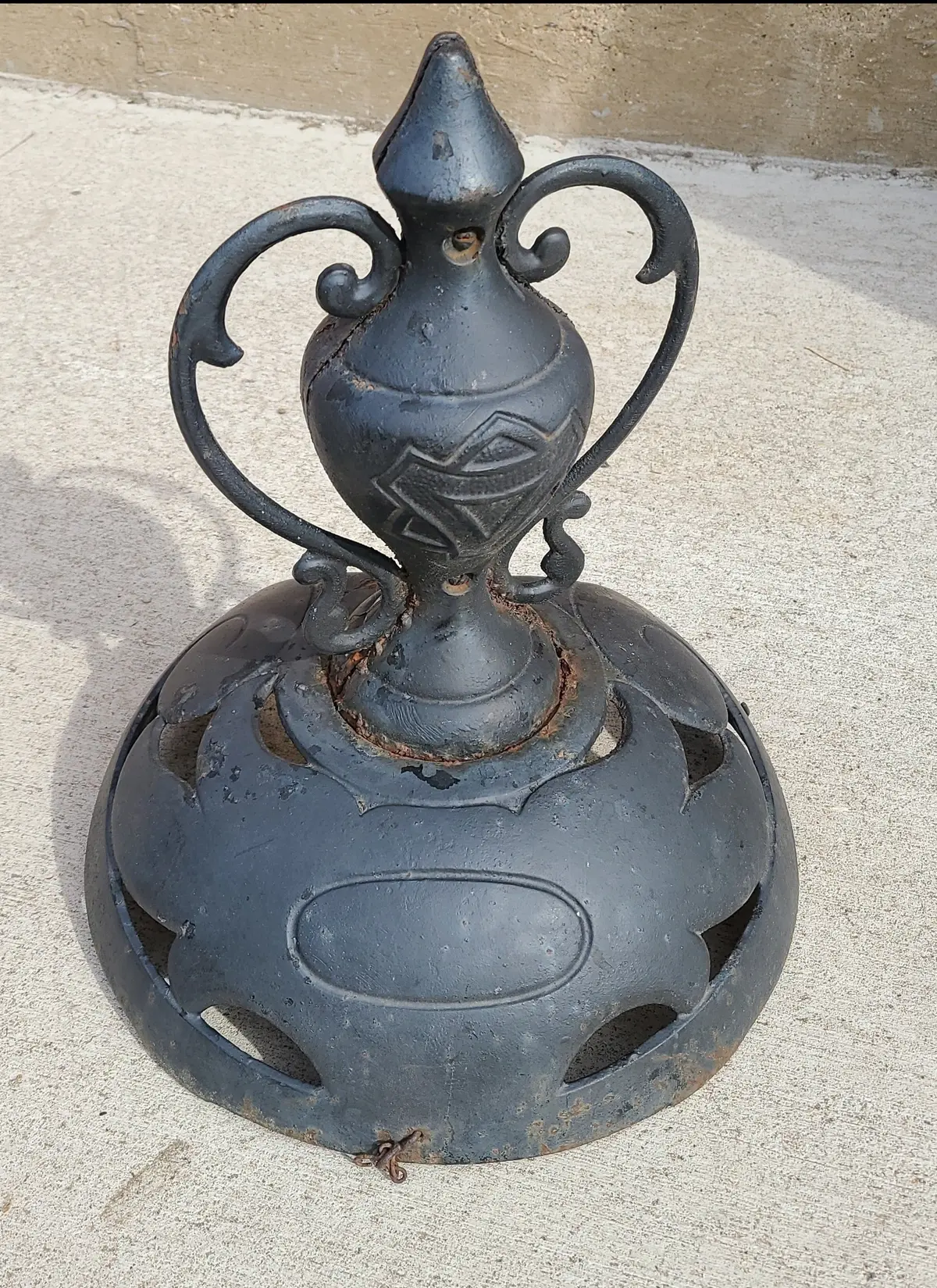 Cast Iron Stove Finial Cover 1