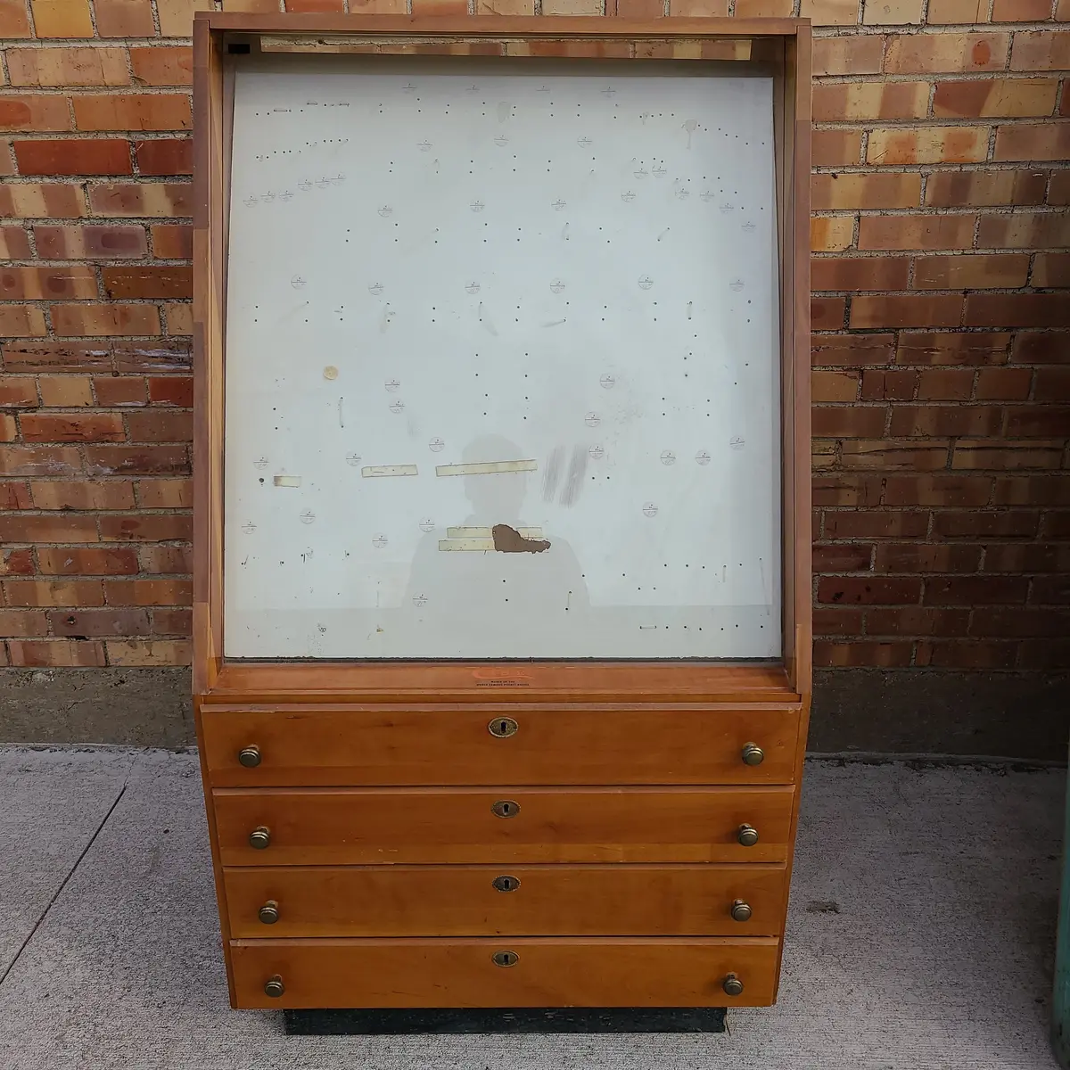 Slant Front Cherry Display 1
