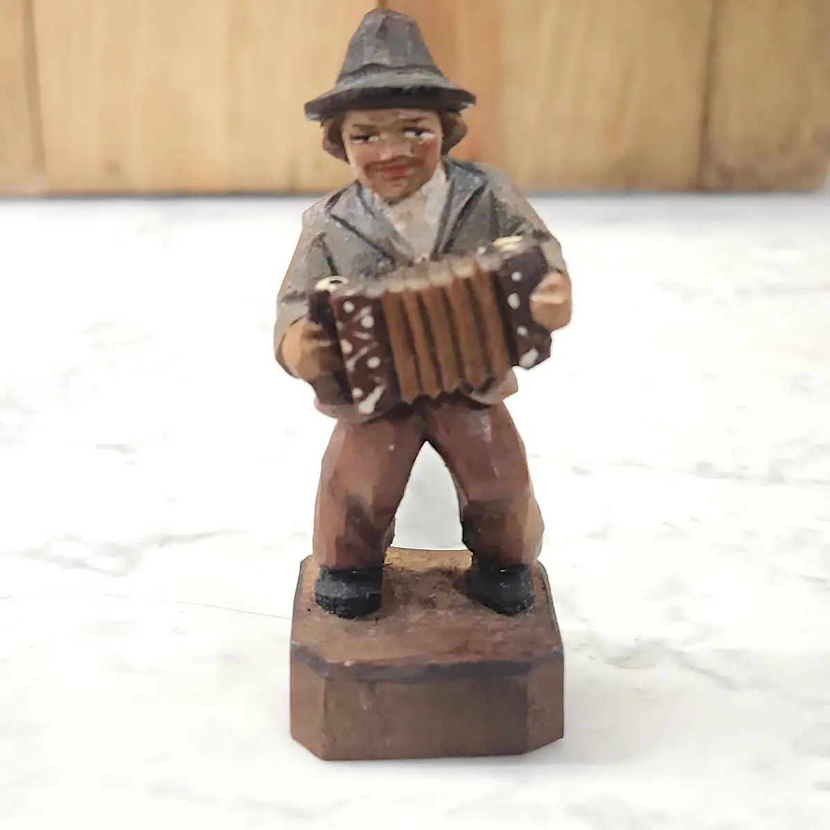 Wood Carving Of Accordian Player Man 1