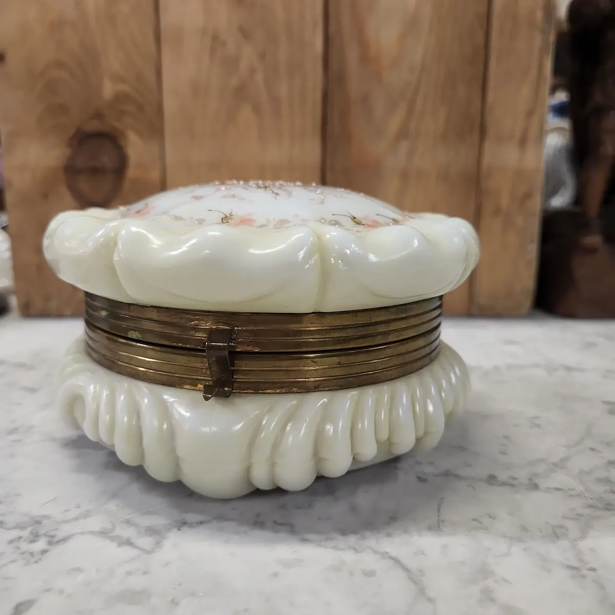 Wave Crest Round Box 1