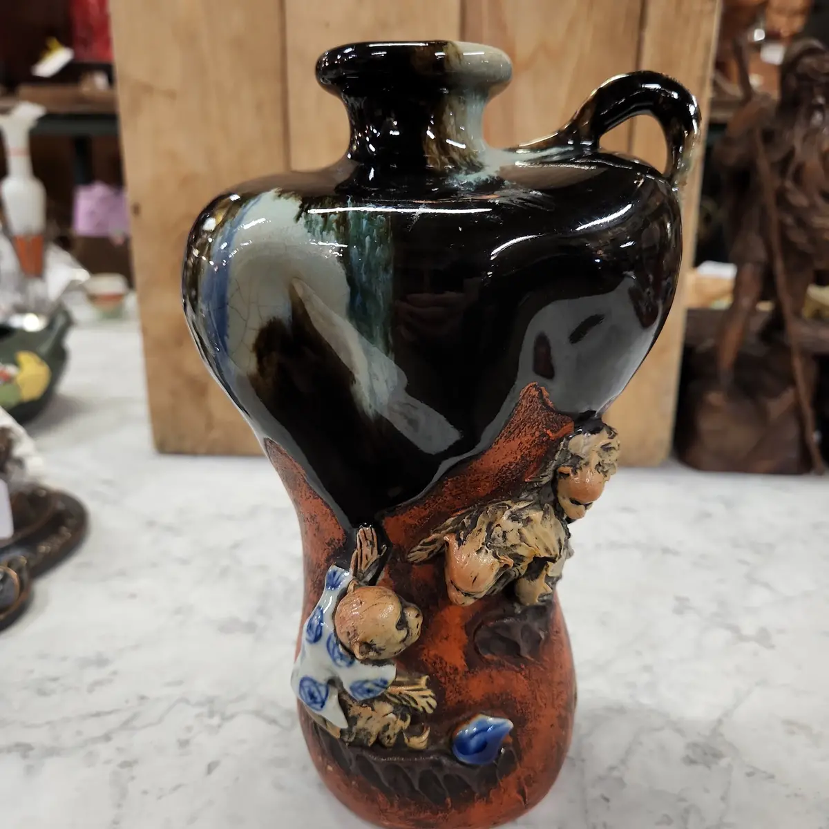 Sumida Gawa Vase With Monkeys 1