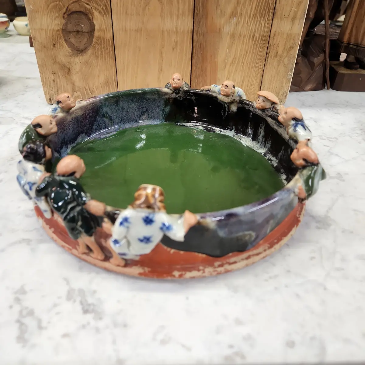 Round Sumida Gawa Large Tray With Ten Men On The Rim 1