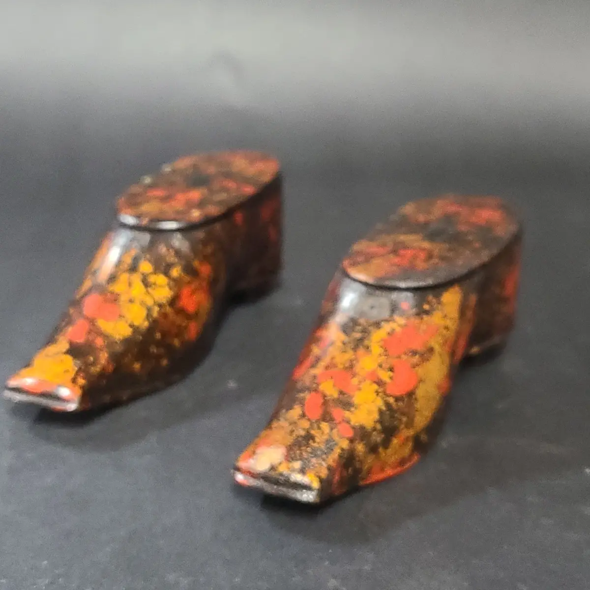 Pair Of Lacquered Papier Mache Shoes Snuff Boxes 1
