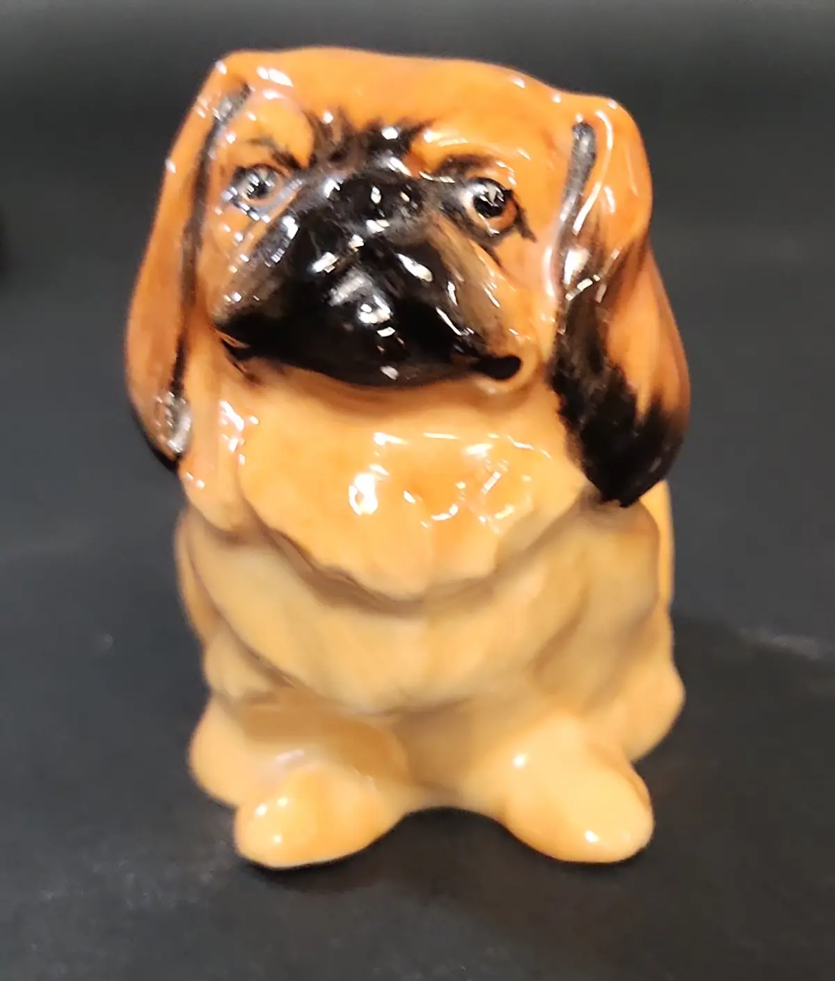 Royal Doulton Pekinese Dog 1