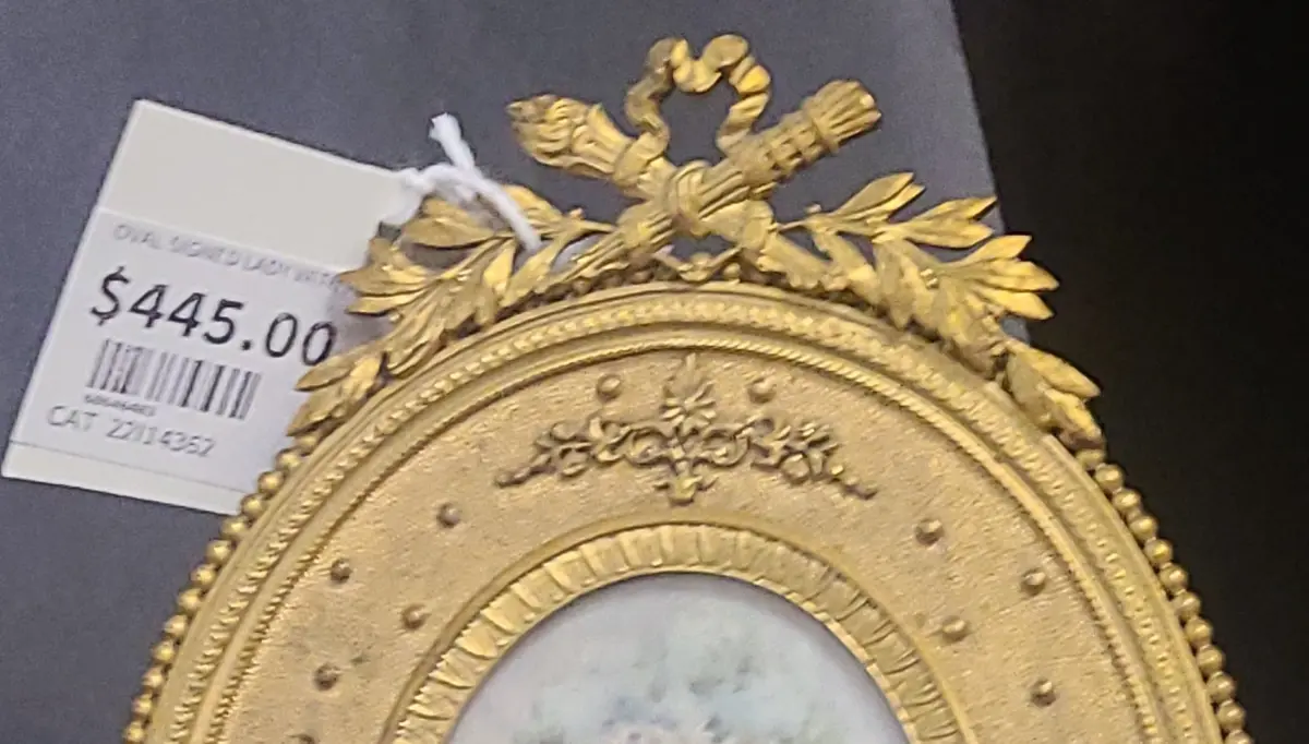 Oval Signed Lady With Hat Painting In Louis Xvi Frame 1