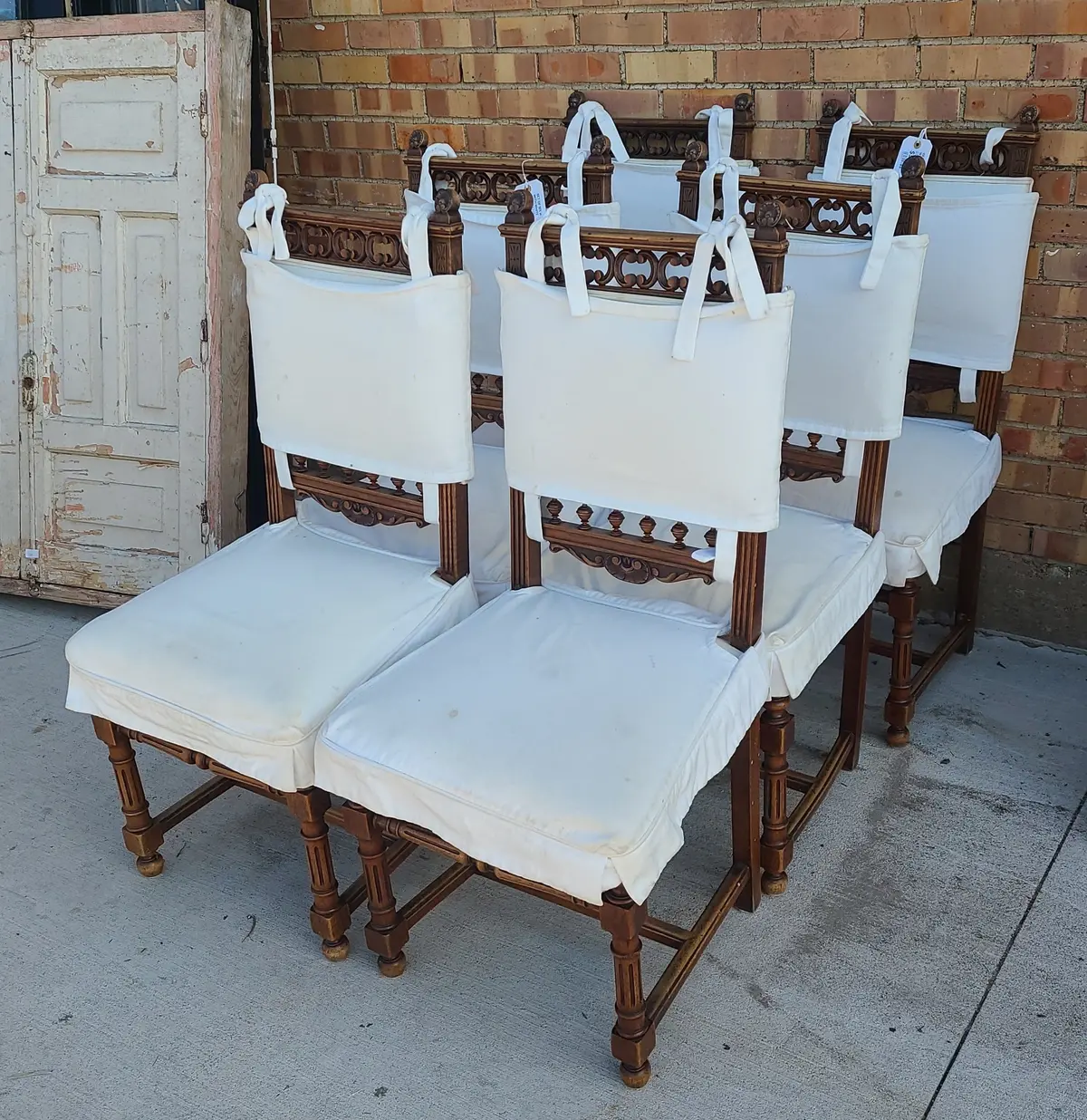 Set Of 4 Henri Ii Chairs With White Fabric Covering 1