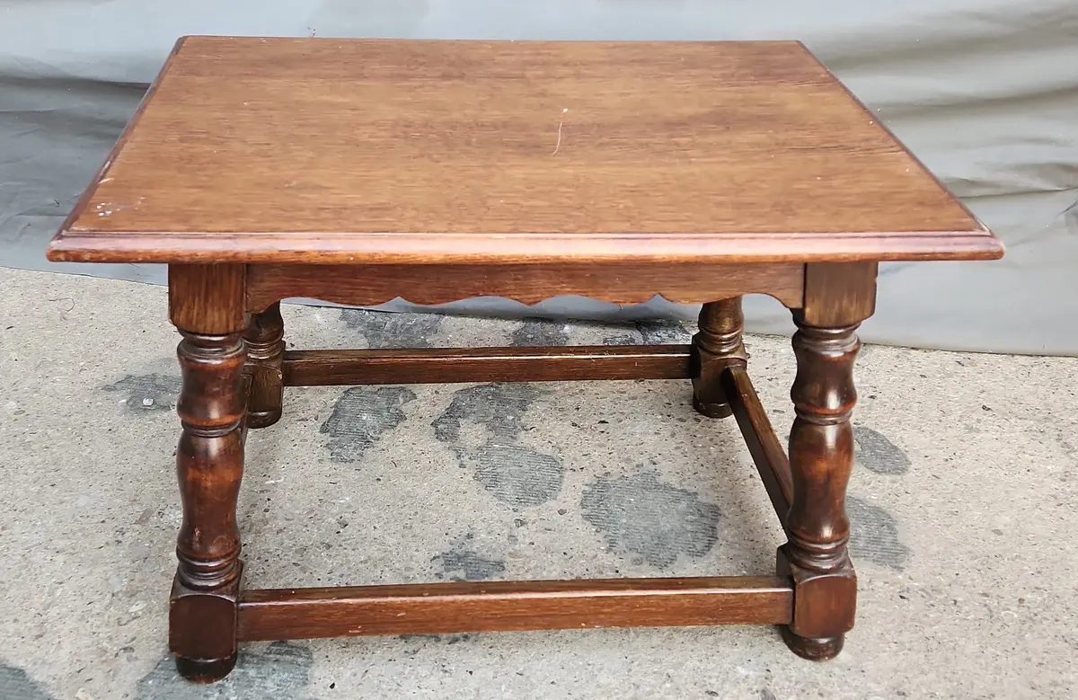 Little Rectangular Oak Taboret 1