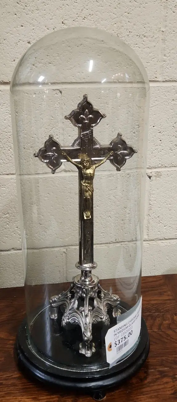Standing Chrome Crucifix In Medium Glass Dome 1