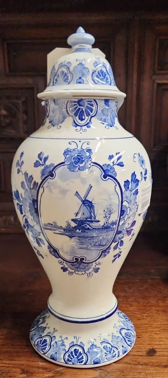 Medium Delft Ginger Jar With Narrow Neck 1