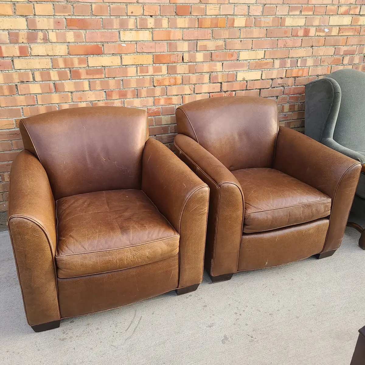 Pair Of Leather Arm Chairs 1
