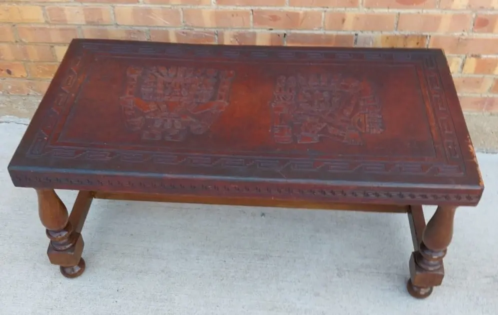 Rectangular Coffee Table With Embossed Leather Top Pazmino 1