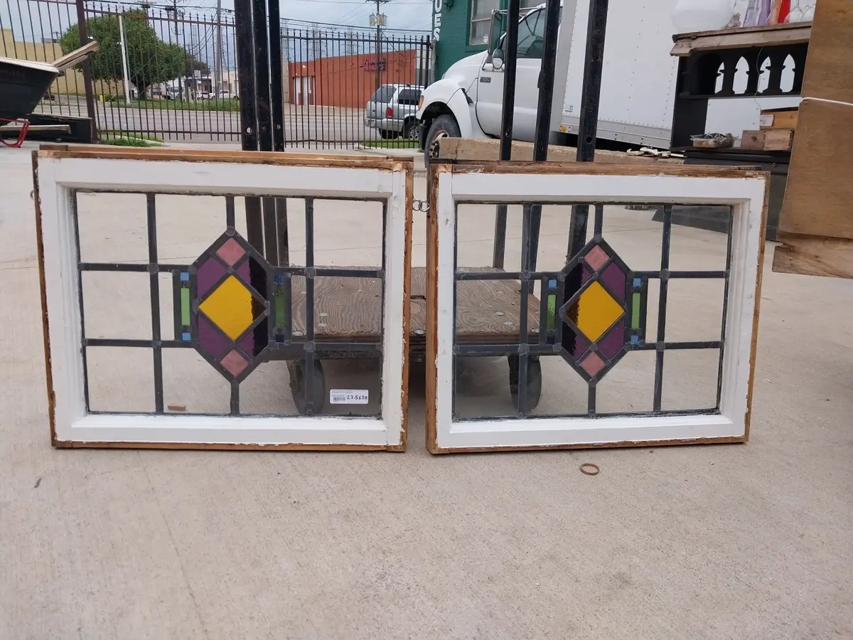 Center Diamond Multicolored Stained Glass Windows 1