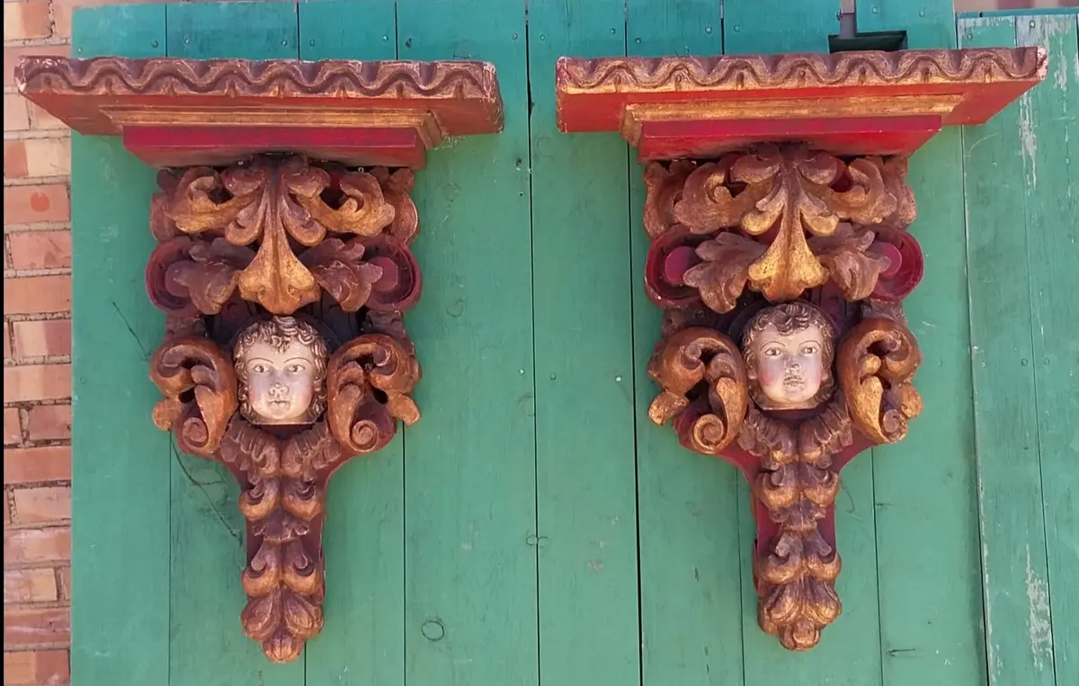 Early Pair Of Tall Polychrome Carved Wood Cherub Wall Sconces 1