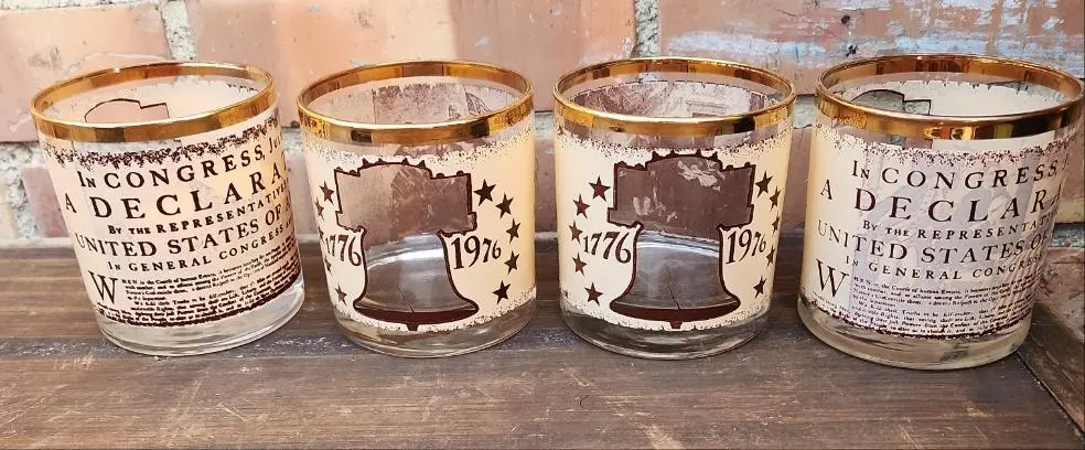 Set Of 4 Bicentennial Glasses 1
