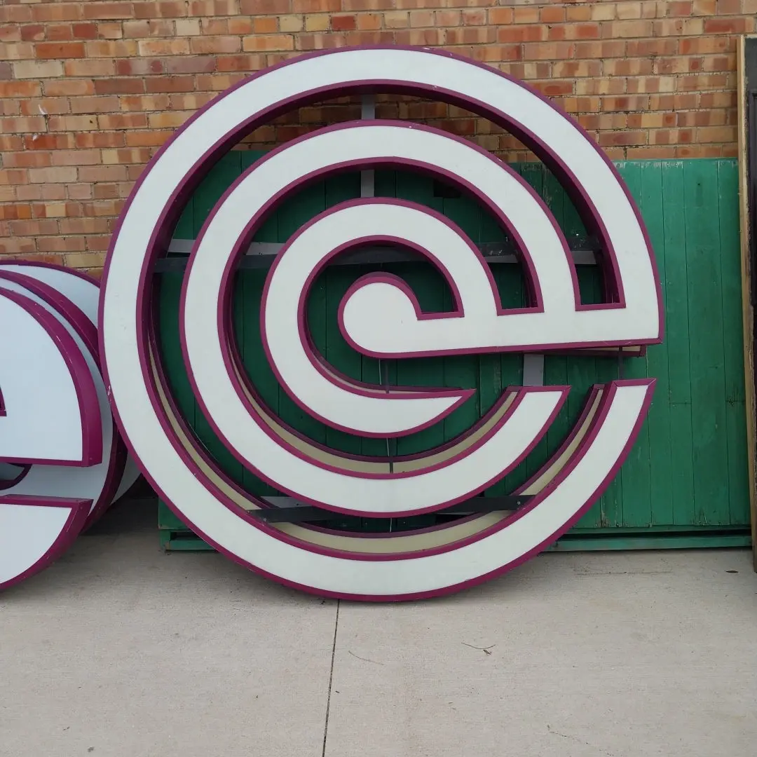 Channel Letter C Nside Of E 1