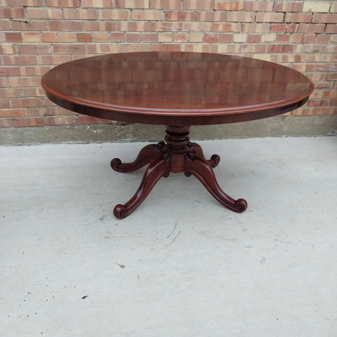 Antique Mahogany Tilt Top Table 1