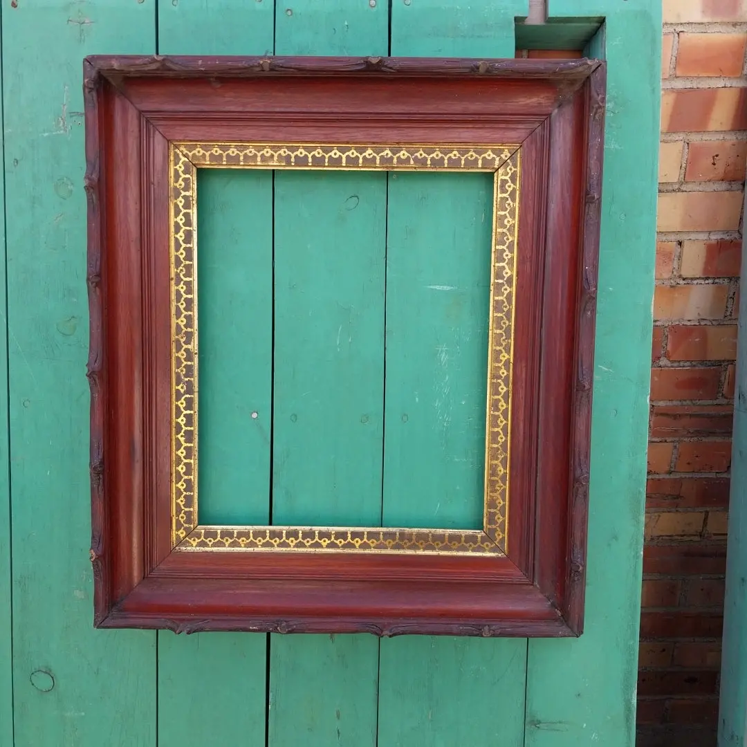 19Th Century Carved Twig Border With Gilt Fillet 1