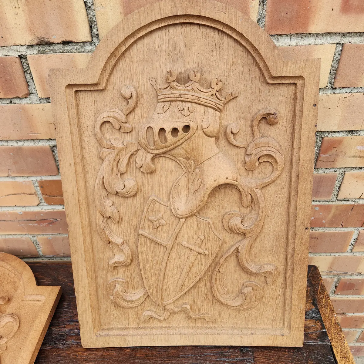 Heraldic Knight And Shield Carved Oak Panel 1