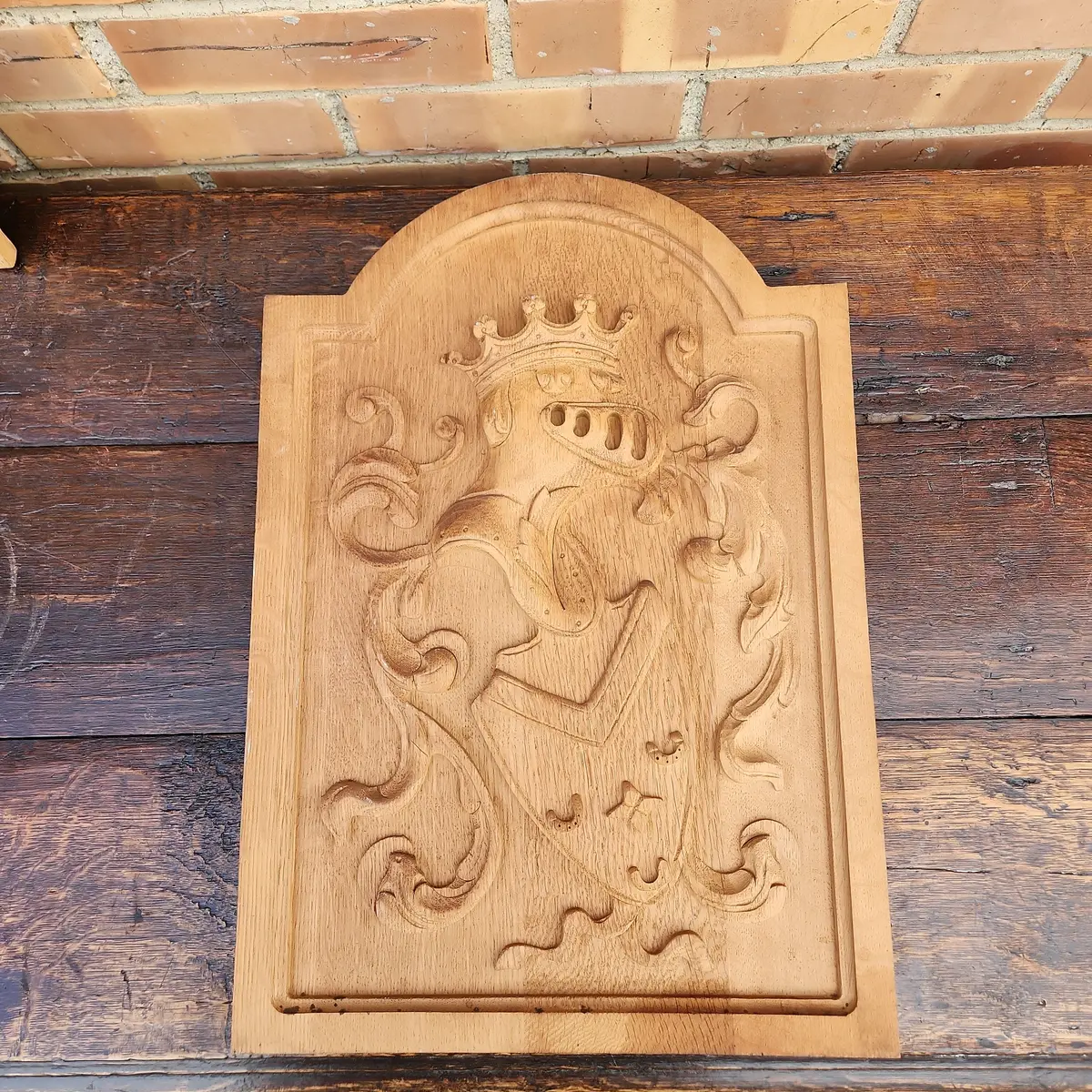 Heraldic Knight And Shield Carved Oak Panel 1