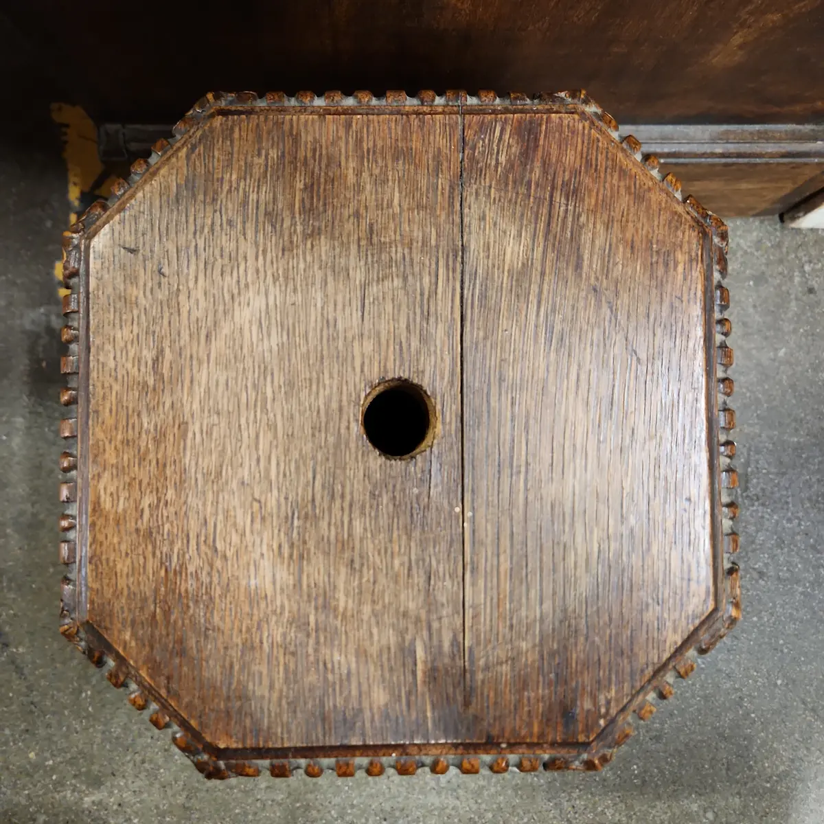 Carved Plinth Pedestal 1