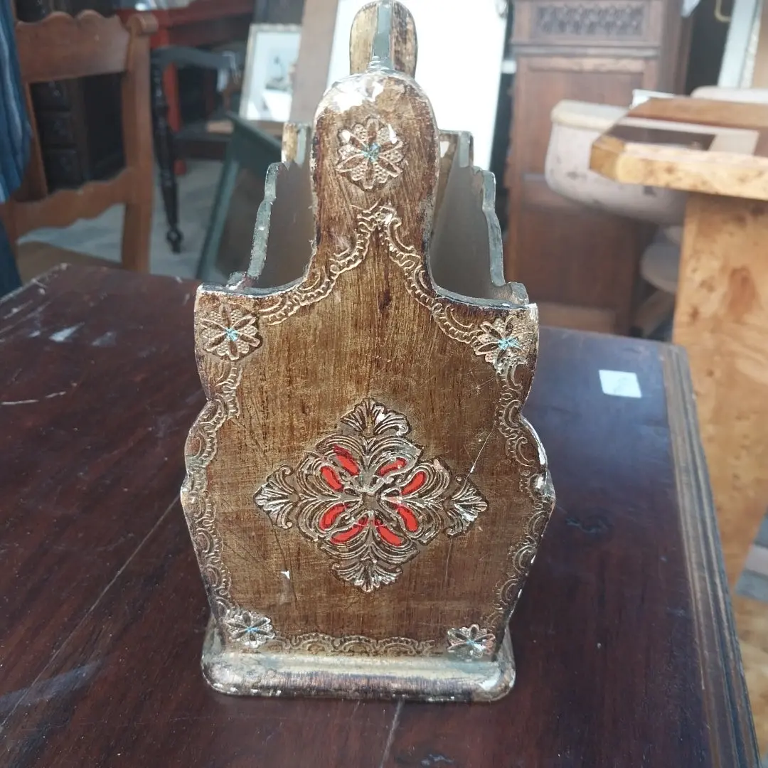 Florentine Red And Gold Letter Holder 1