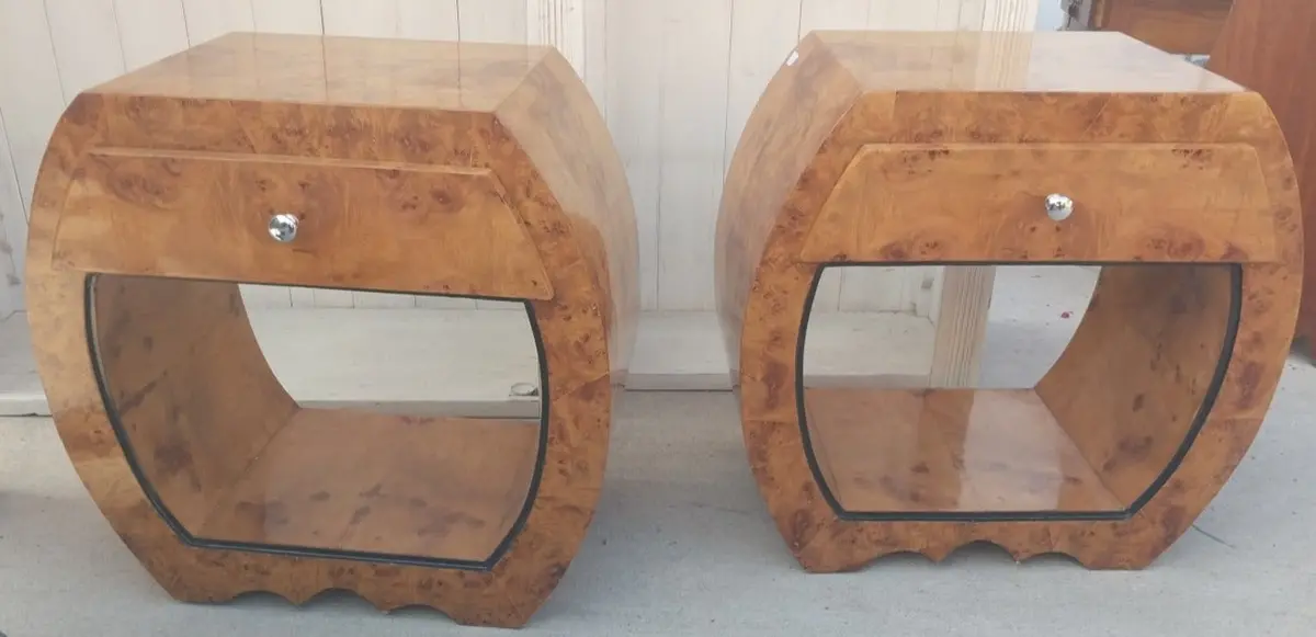 Pair Of Round Deco Burled Nightstands 1