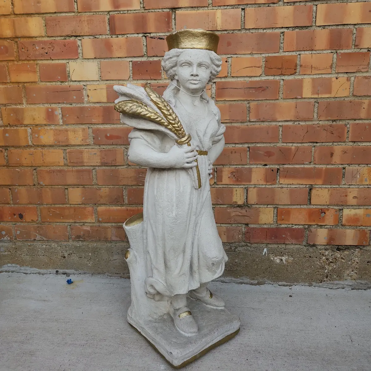 Concrete Harvest Lady Statue 1