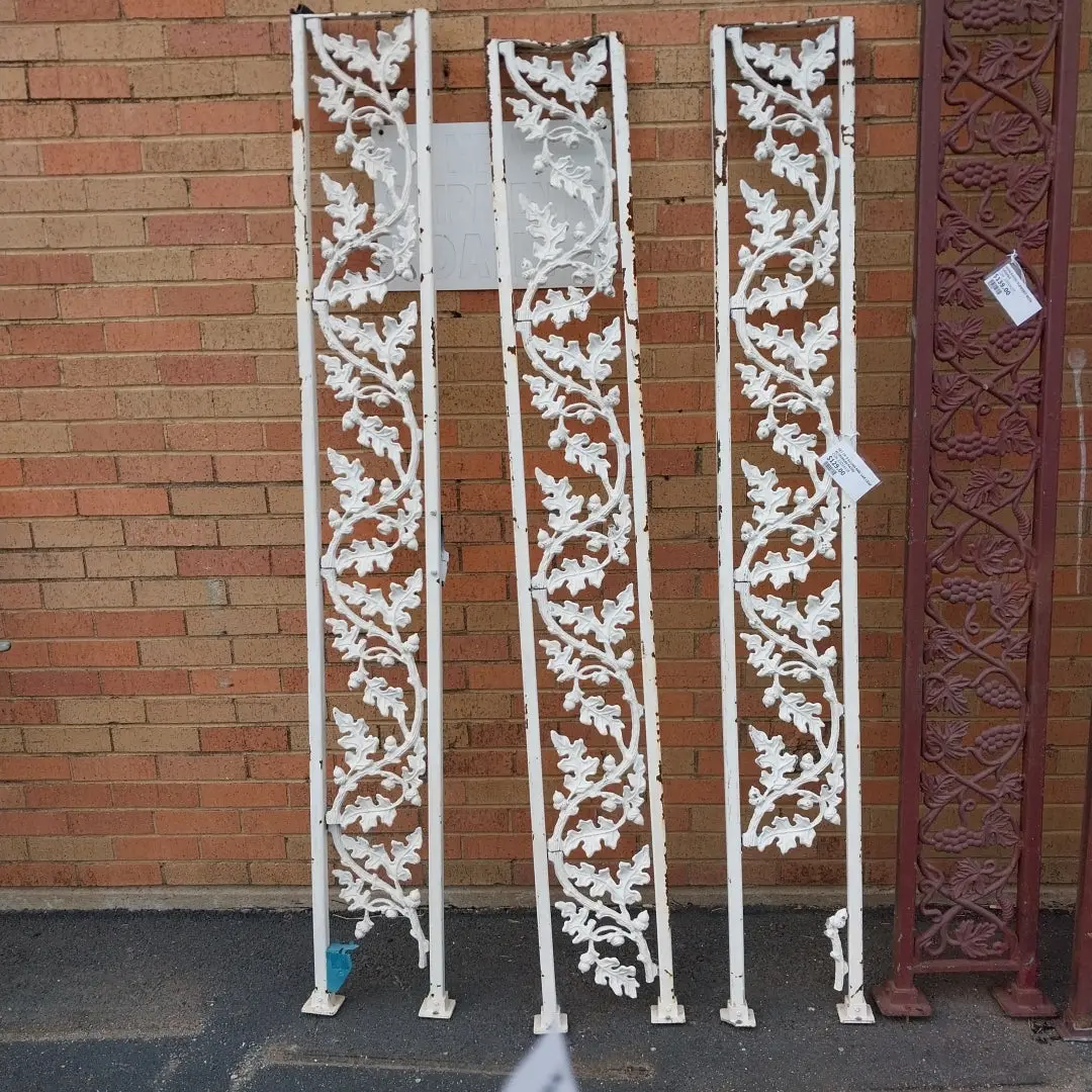 Set Of 3 Acorn And Oak Leaf Aluminum Patio 1