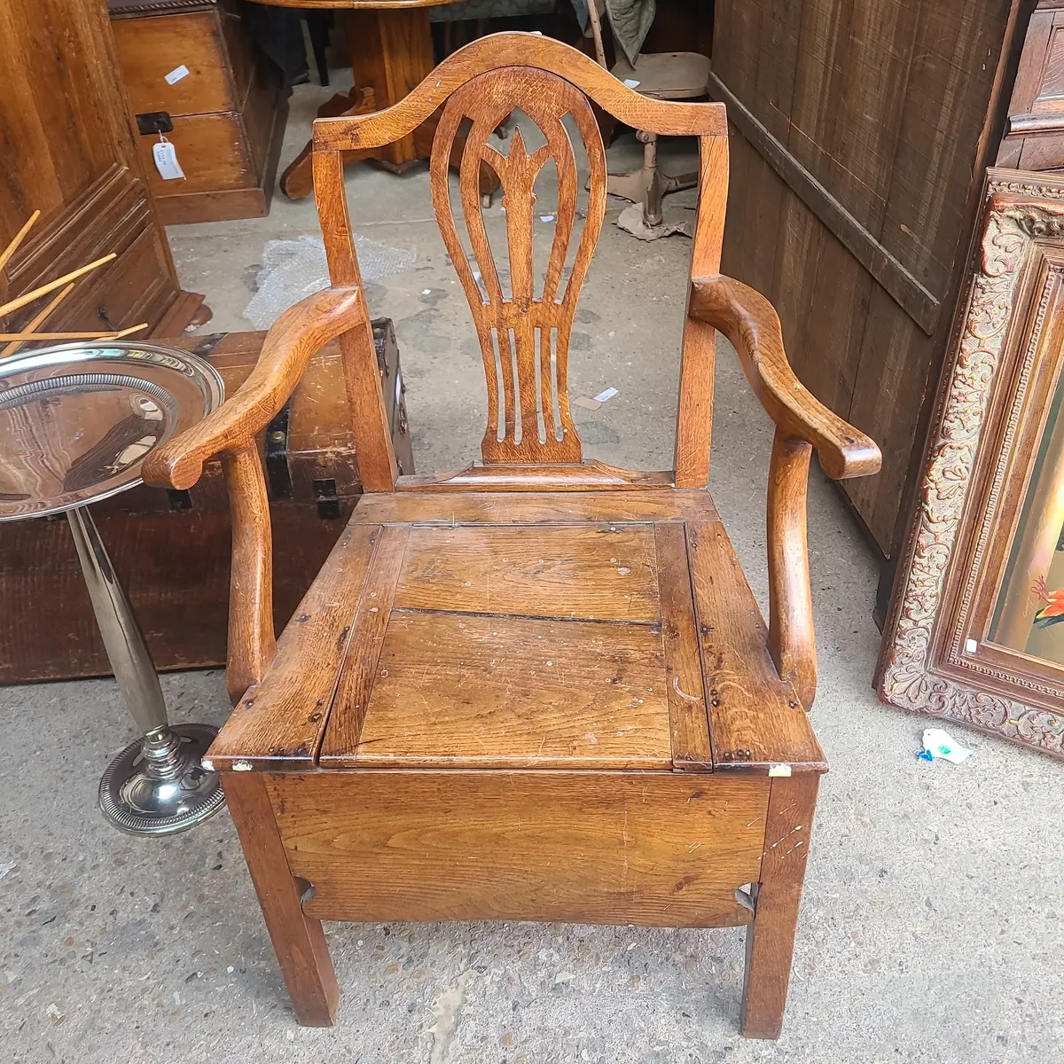 Early 19Th Century Oak Potty Chair In Working Order 1