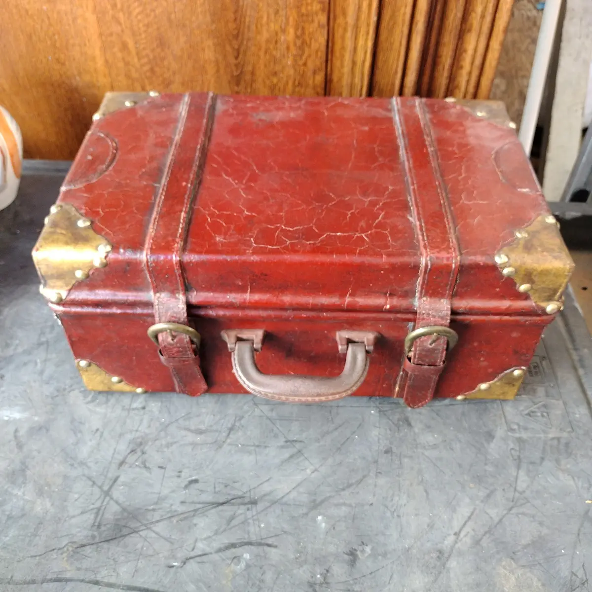 Vintage Looking Small Trunk Suitcase 1