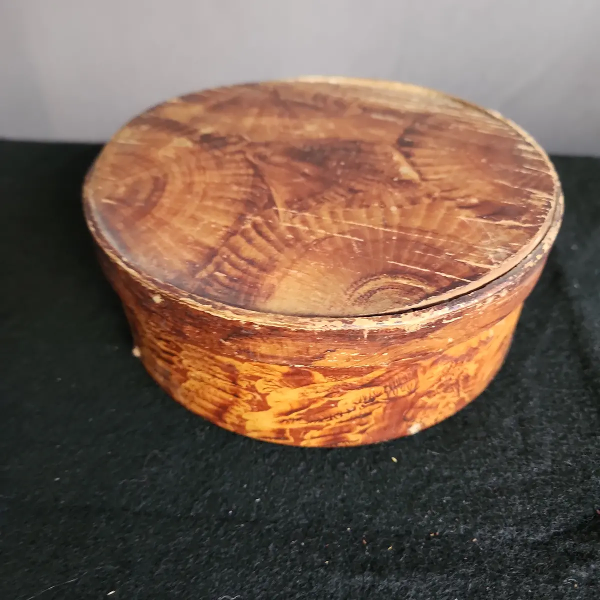 Faux Grained Round Wood Box 1