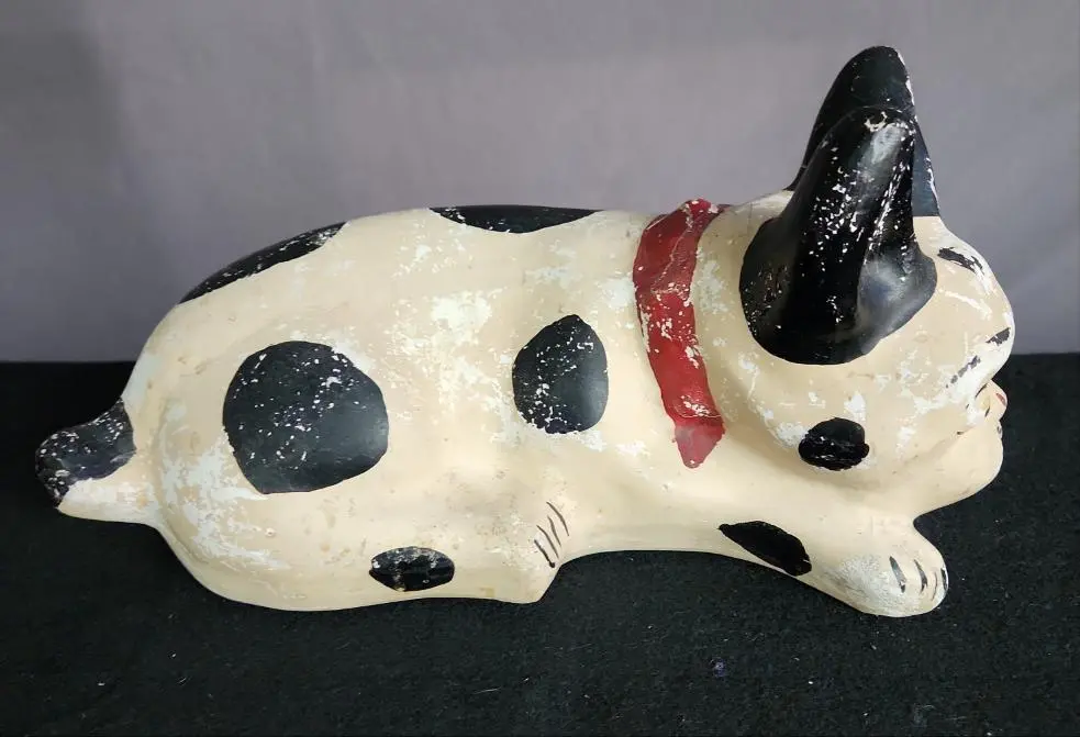 Chaulk Bulldog Statue 1