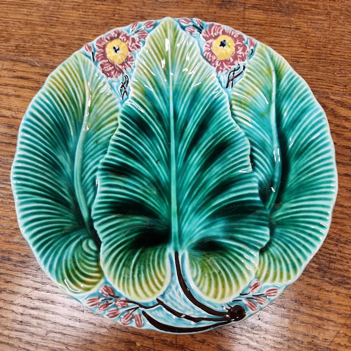 8 Inch Majolica Caladium Plate 1