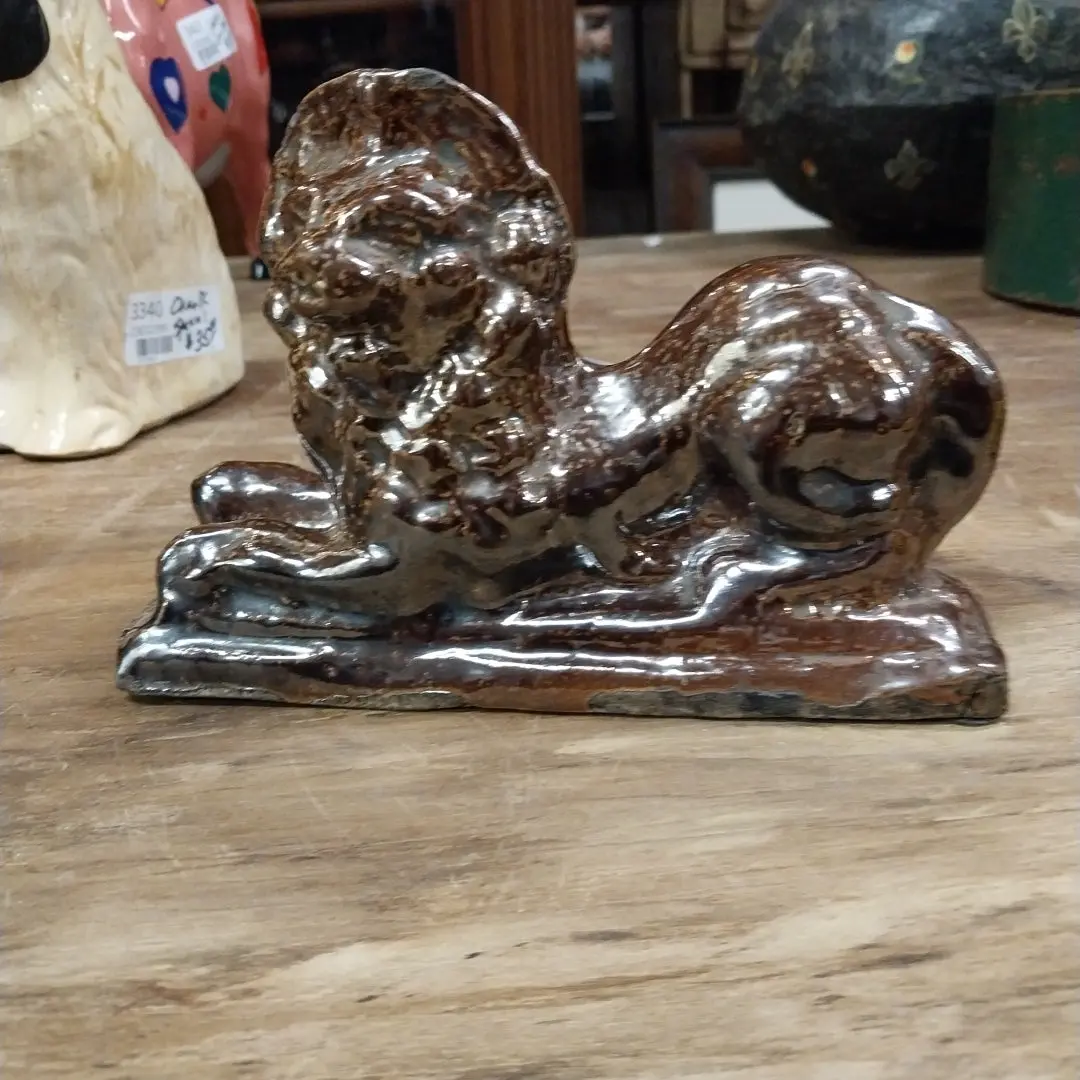 American Irridescent Pottery Lion 1