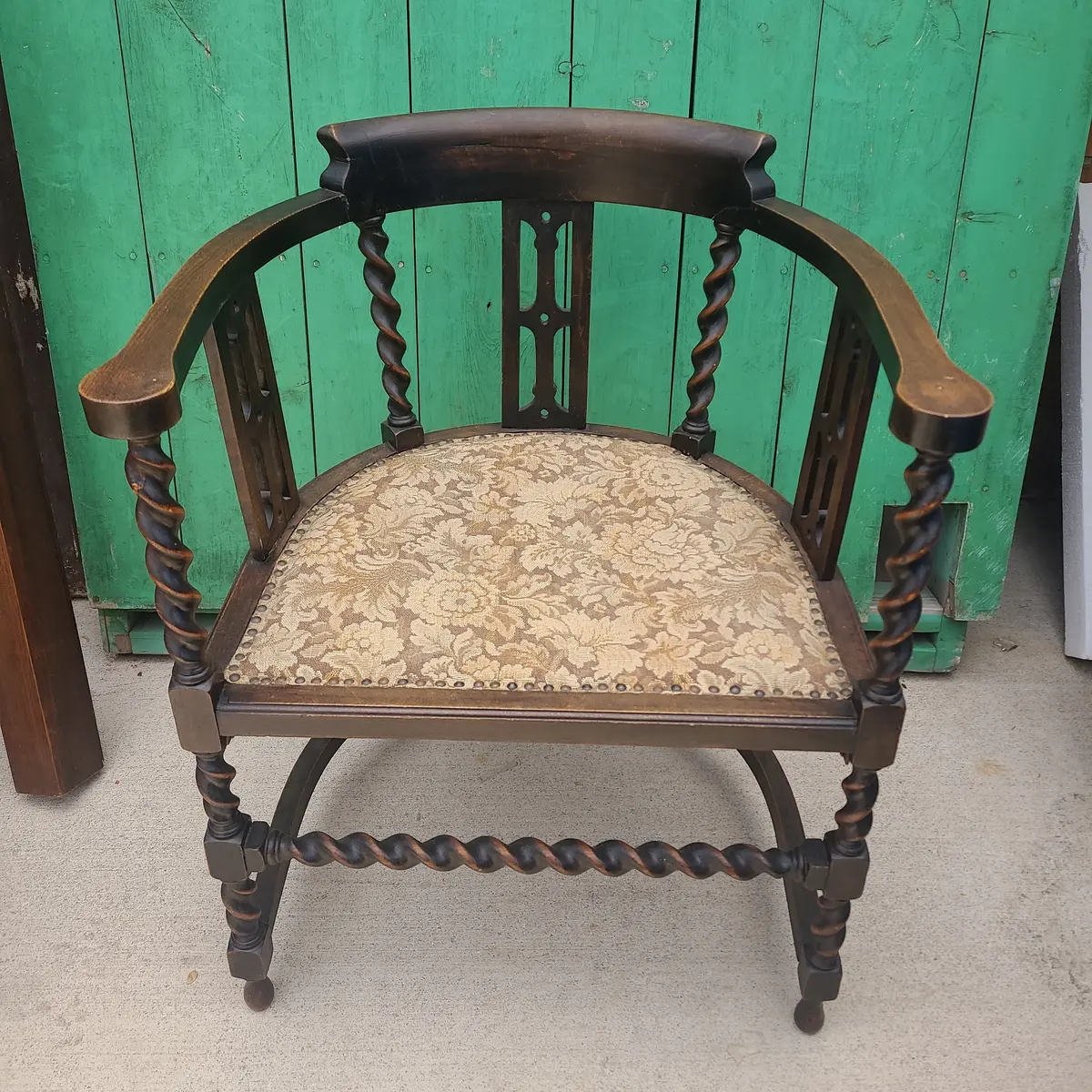 Barrel Back Barley Twist Chair 1
