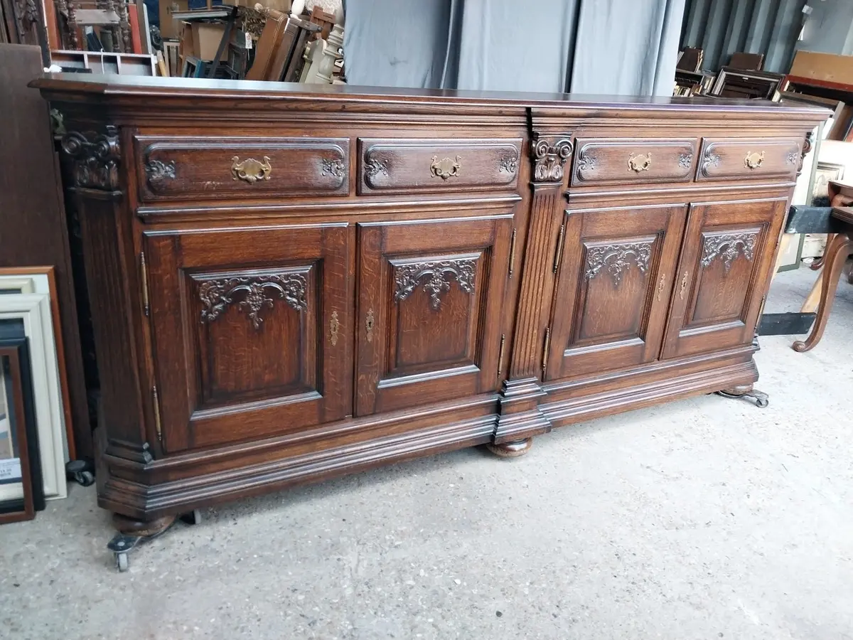 Huge Dark Oak Sideboard 1