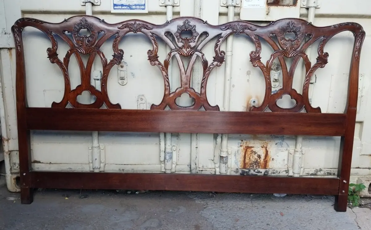 Henredon King Size Mahogany Headboard With Metal Frame 1