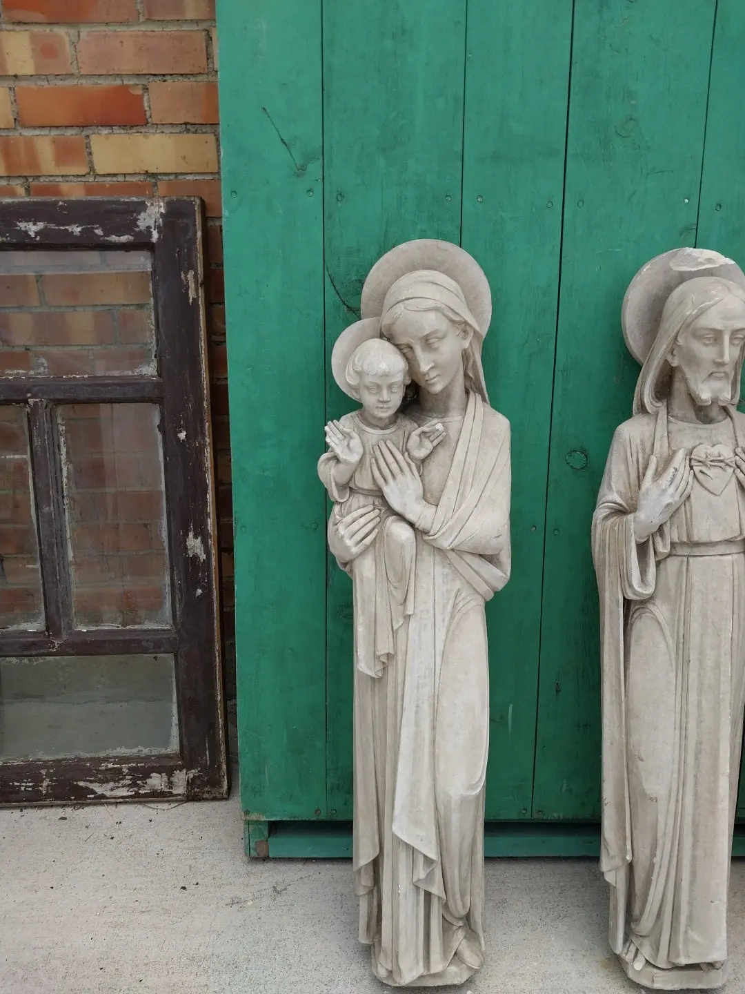 Large Stone Saint Statue Of Mary And Jesus 1