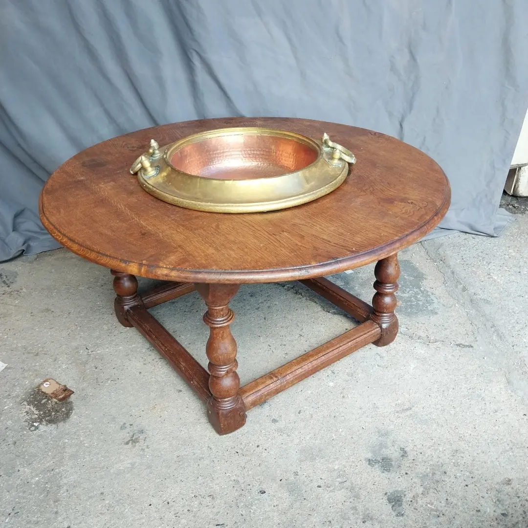 Braizier In Round Oak Table Base 1