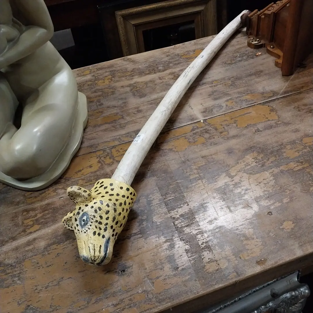 Leopard Head Cane 1