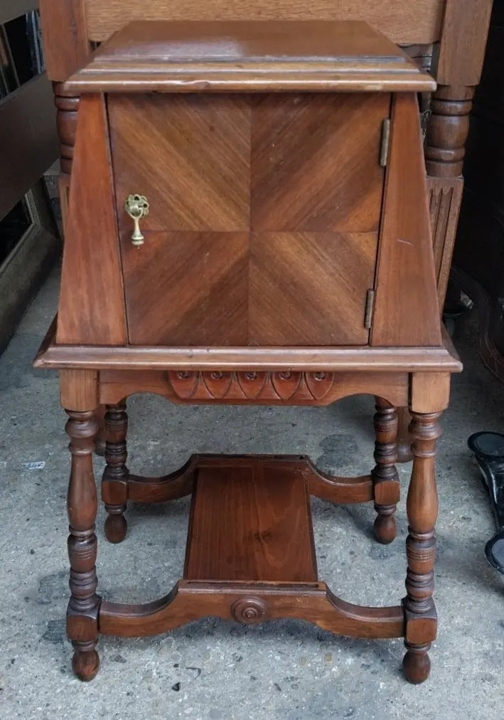 Small American Humidor 1