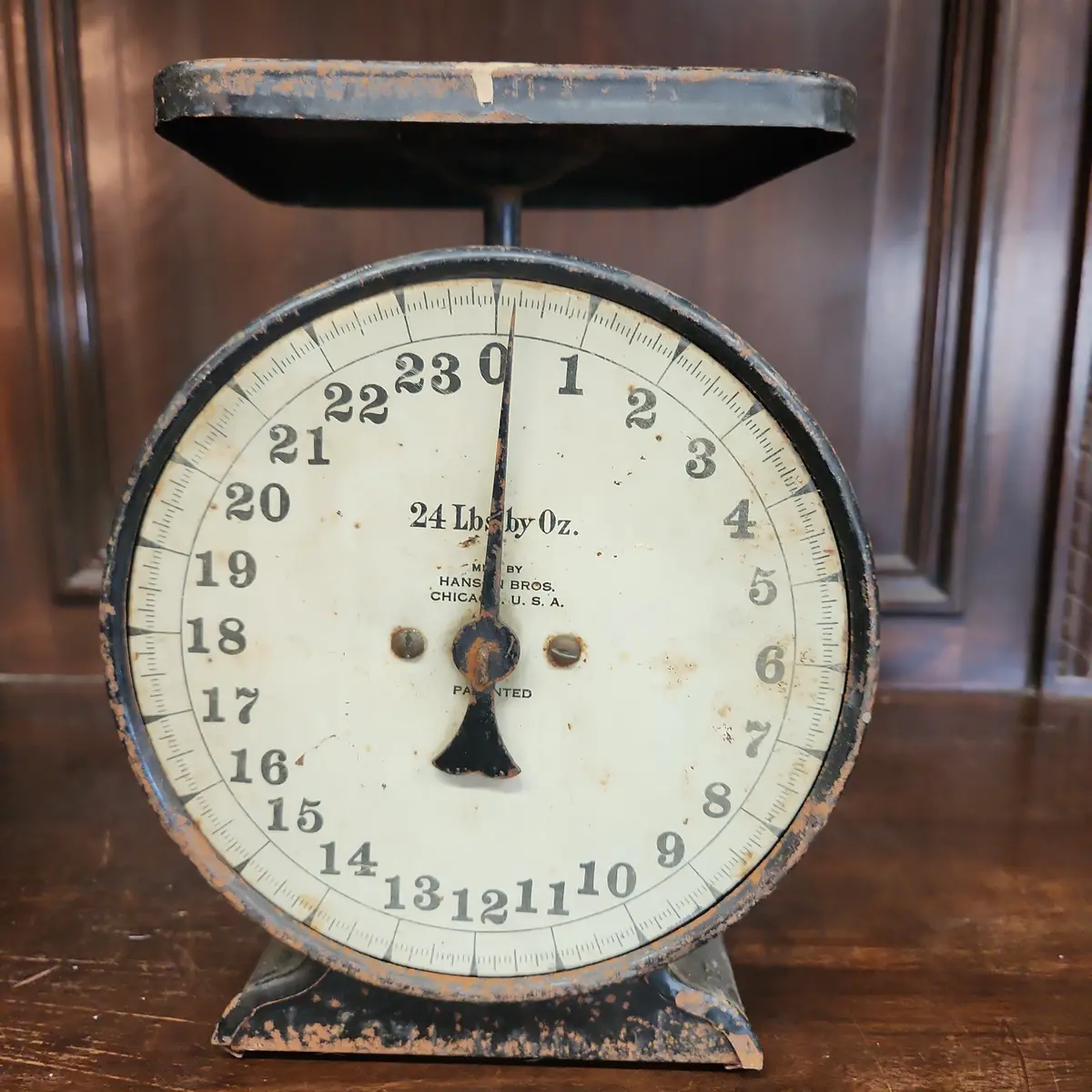 Metal Kitchen Scale 1
