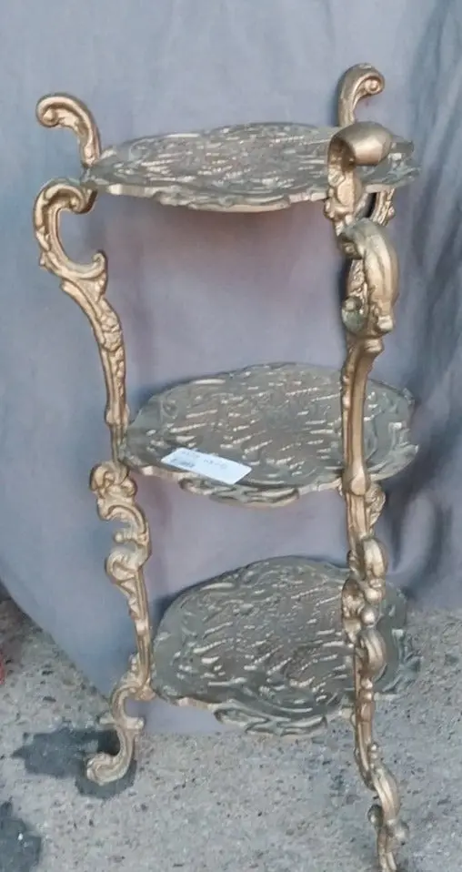 Small 3 Tier Gold Metal Stand 1