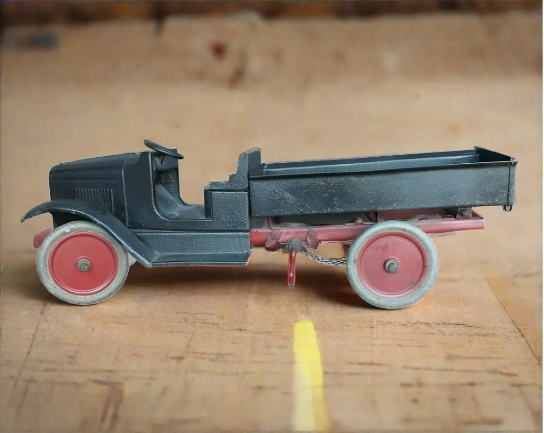Buddy L Toy Dump Truck Circa 1920'S 1