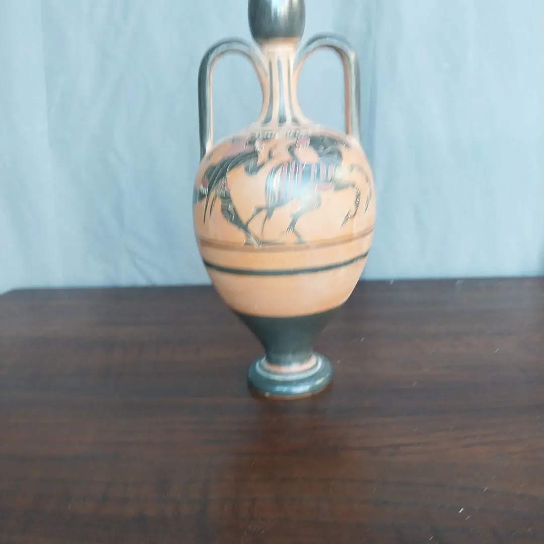 Medium Greek Urn Vase 1