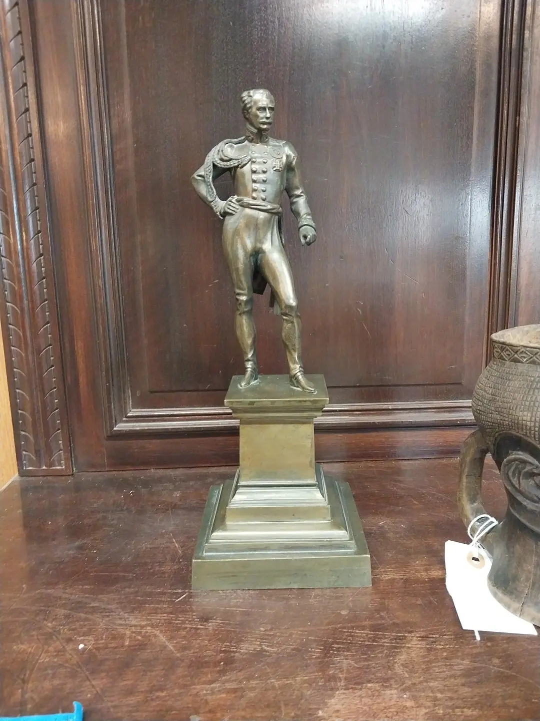 Bronze General Statue 1