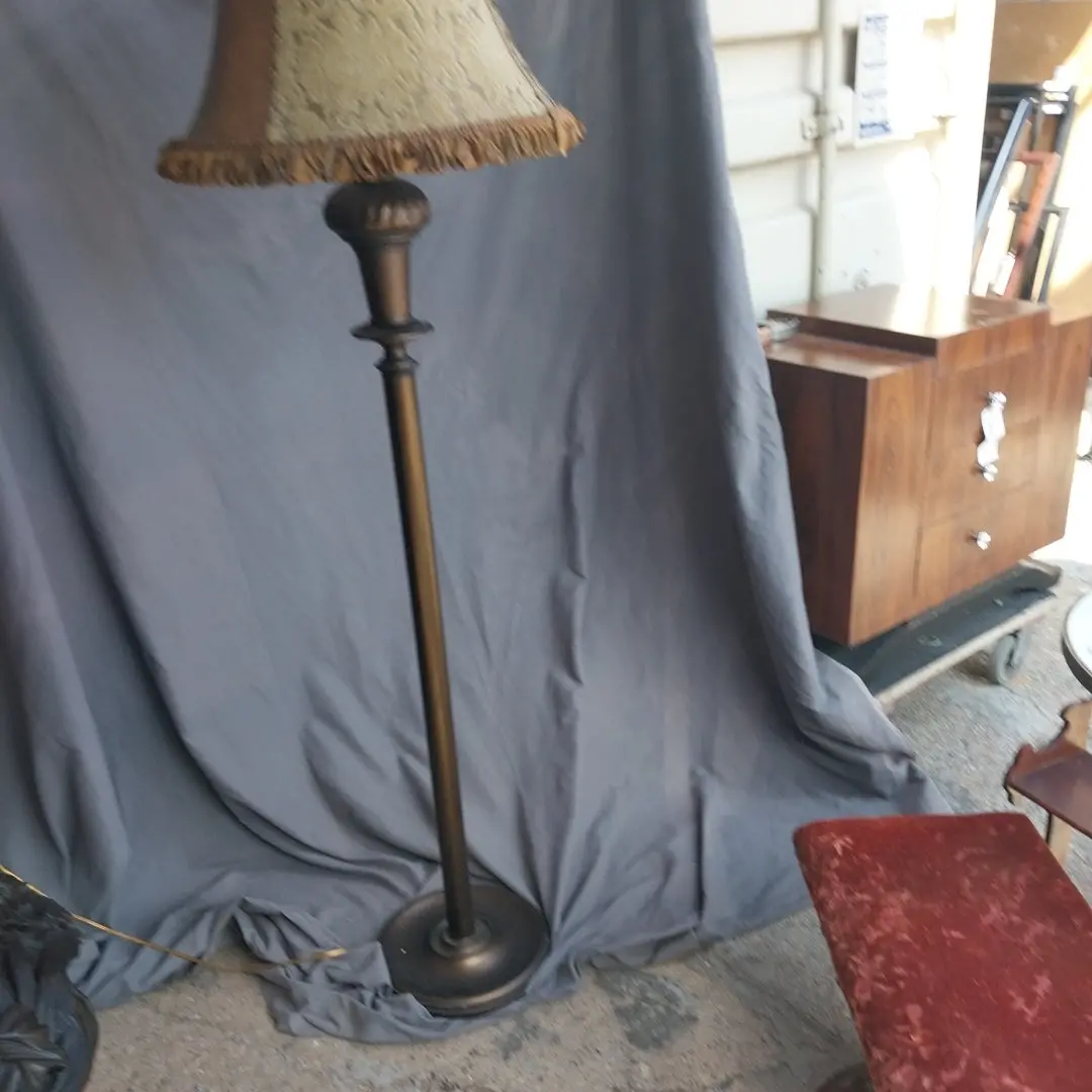 Floor Lamp With Shade 1