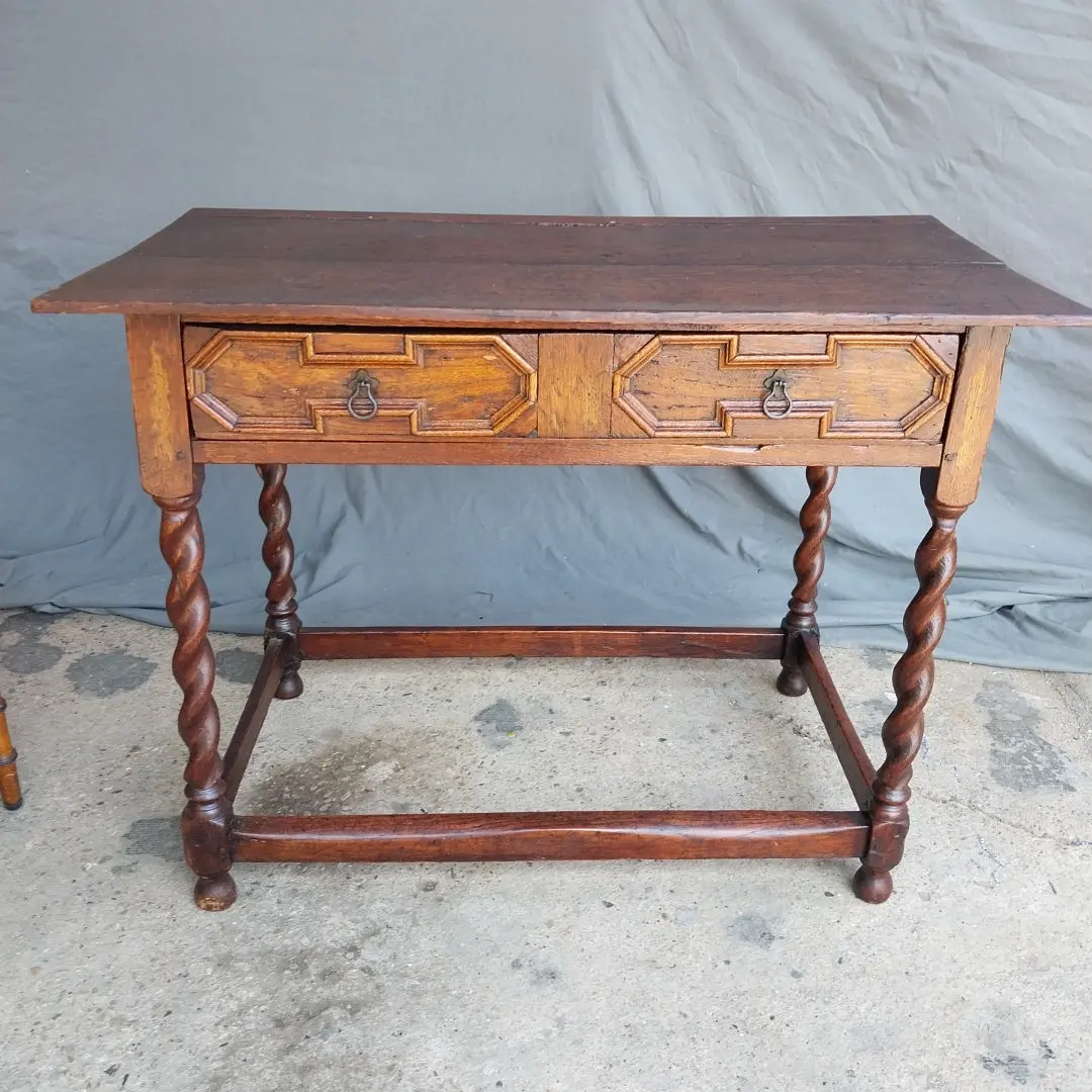 Period Oak Tudor Library Table With Drawer 1